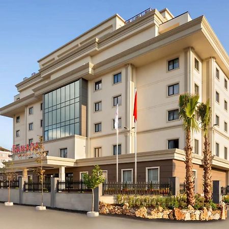 Ramada By Wyndham Adiyaman Hotel Luaran gambar