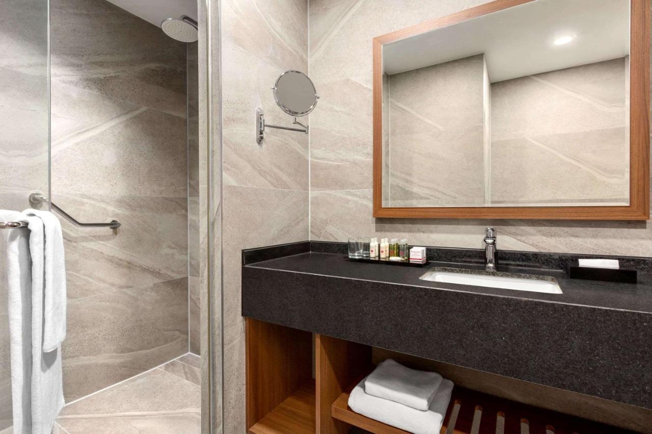 Ramada By Wyndham Adiyaman Hotel Luaran gambar