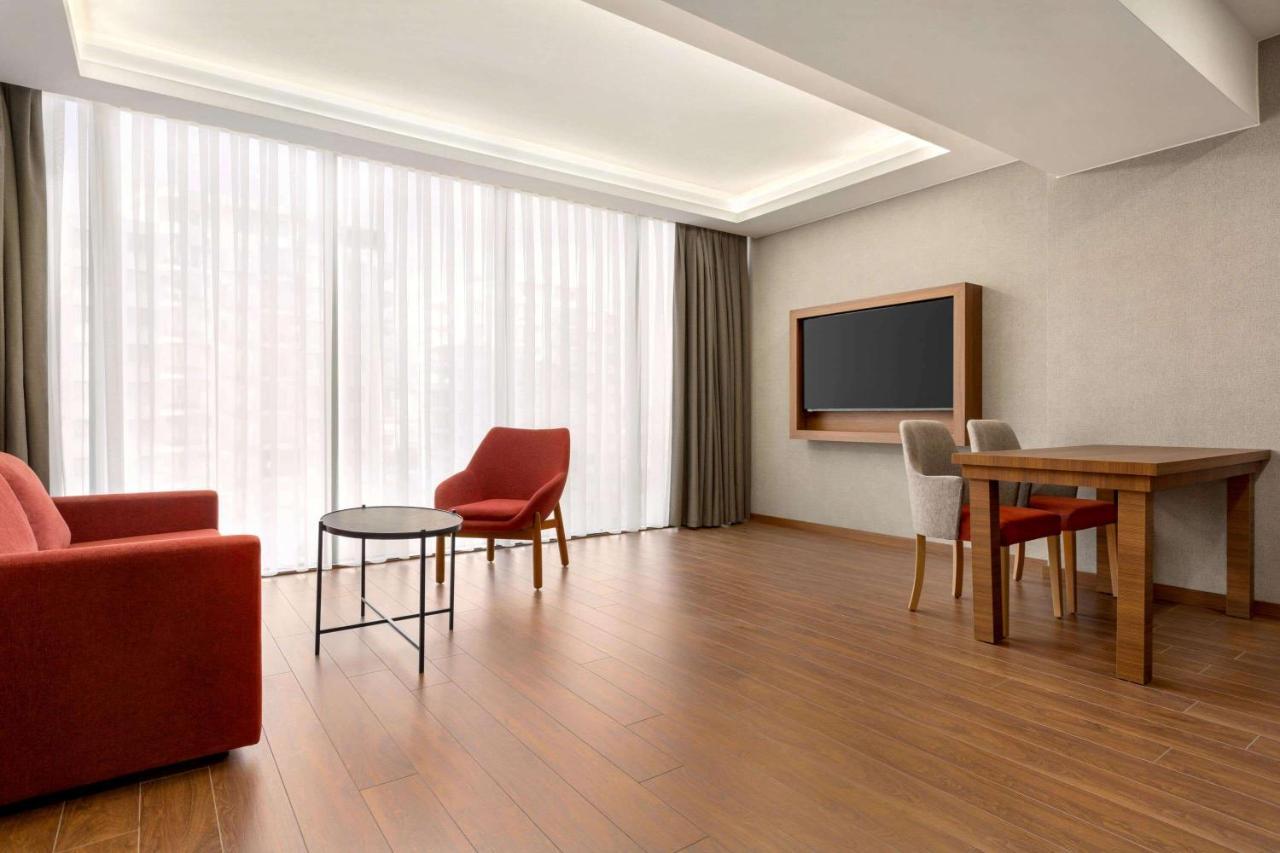 Ramada By Wyndham Adiyaman Hotel Luaran gambar