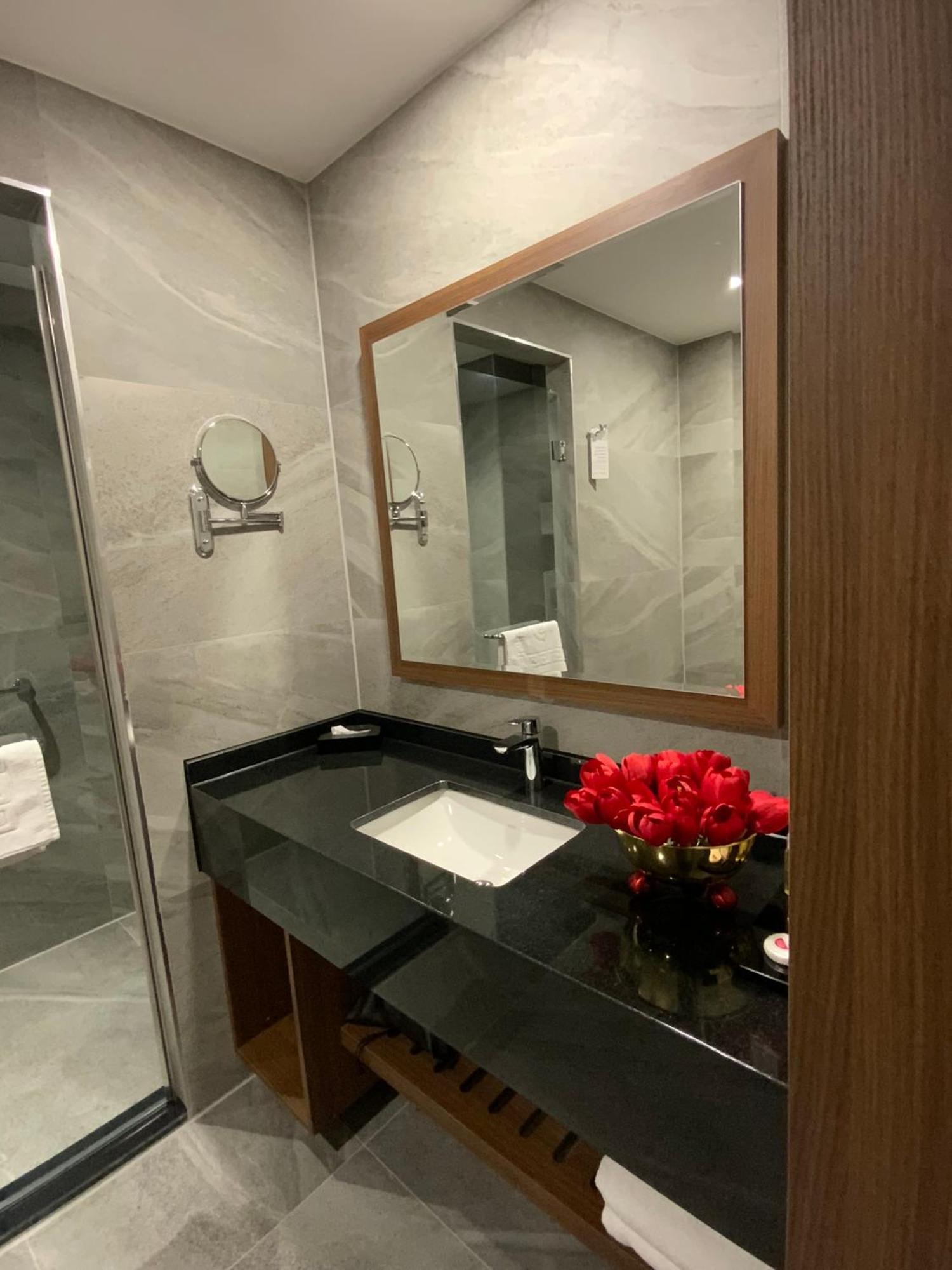 Ramada By Wyndham Adiyaman Hotel Luaran gambar
